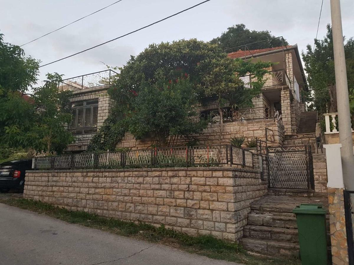 Apartment 51 Gornji Karin Exterior photo