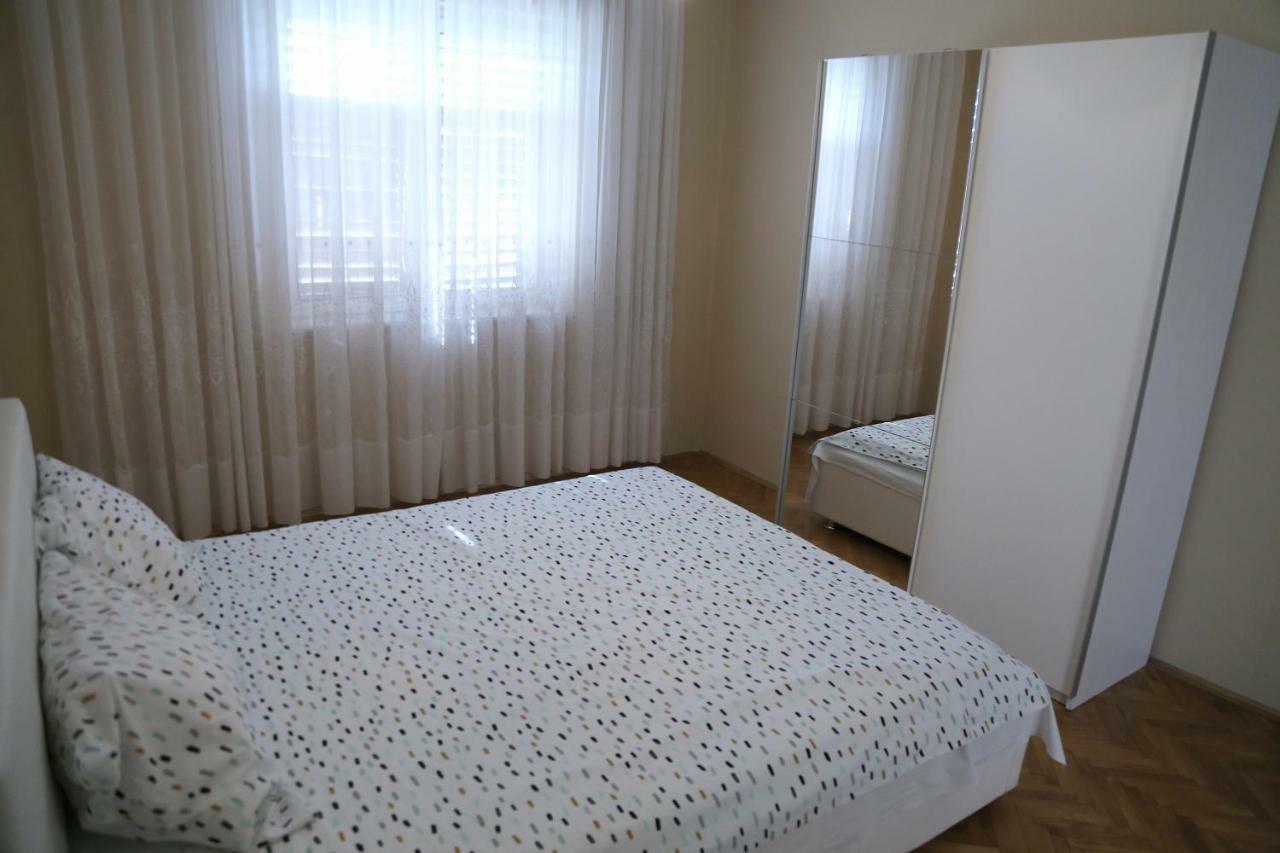 Apartment 51 Gornji Karin Exterior photo
